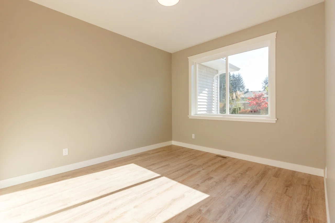 18-bedroom.jpg