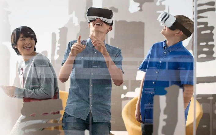 Advanced features of Oticon Opn™ can help teenagers remain in control of their hearing!