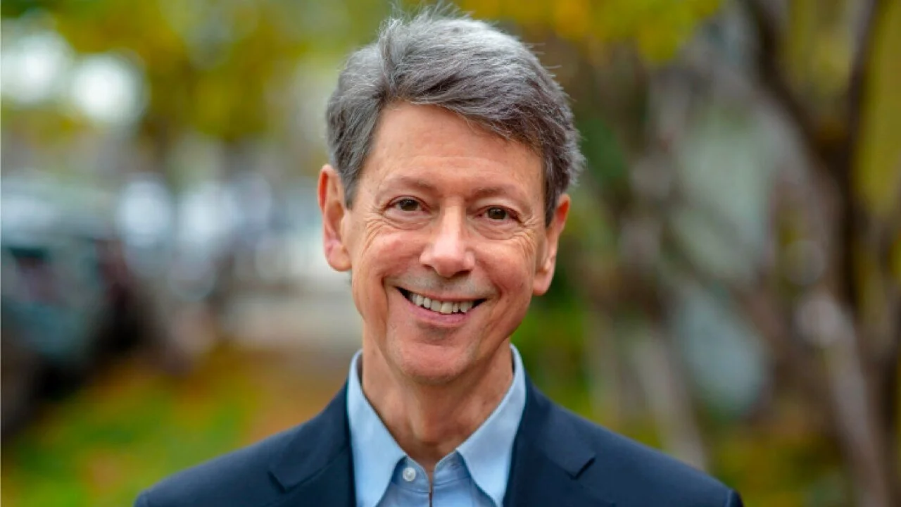 #60 — Dr Rick Hanson on Hardwiring Happiness