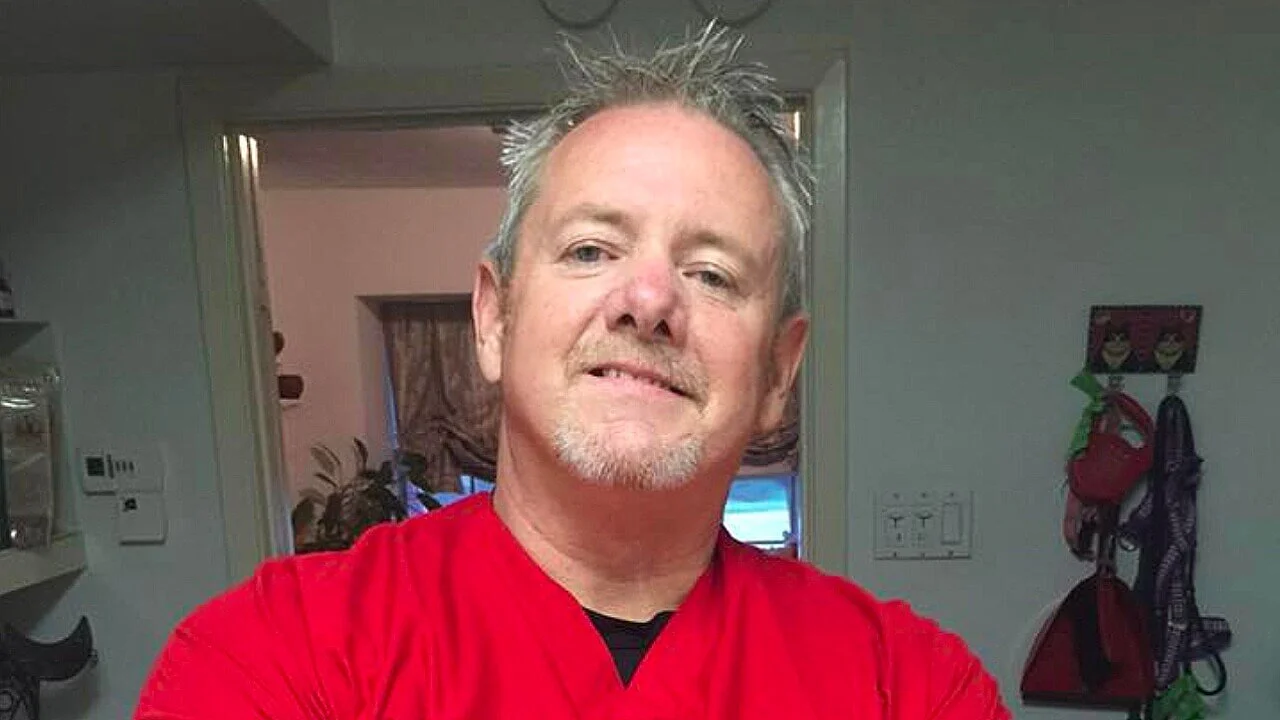 #67 — Dr Robb Kelly on Chronic Alcohol Addiction & Recovery (A Real Life Story)