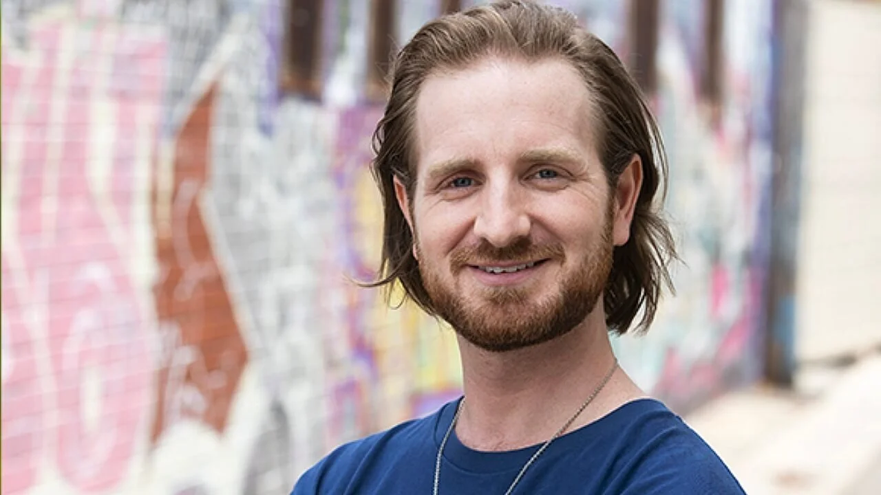 #69 — Nic Newling: Unscripted Conversations around Mental Health