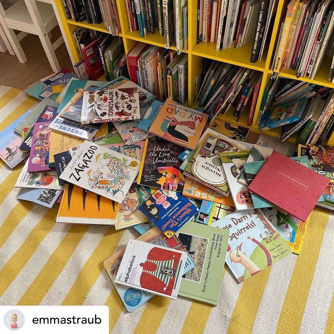Posted @withregram &bull; @emmastraub Friends! Are your bookshelves a hot mess, full of books your kids don&rsquo;t love anymore but still in great condition? Pack &lsquo;em up and bring them over to a @brooklynbookbodega drop box! The Navy Yard one 