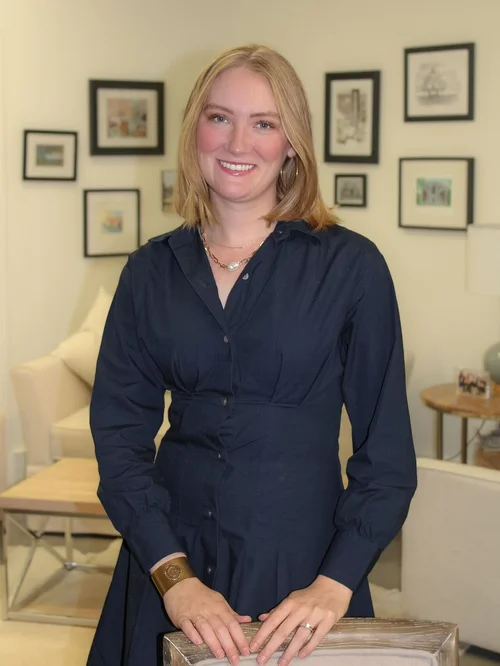 Elizabeth Simpson — Peritus Public Relations