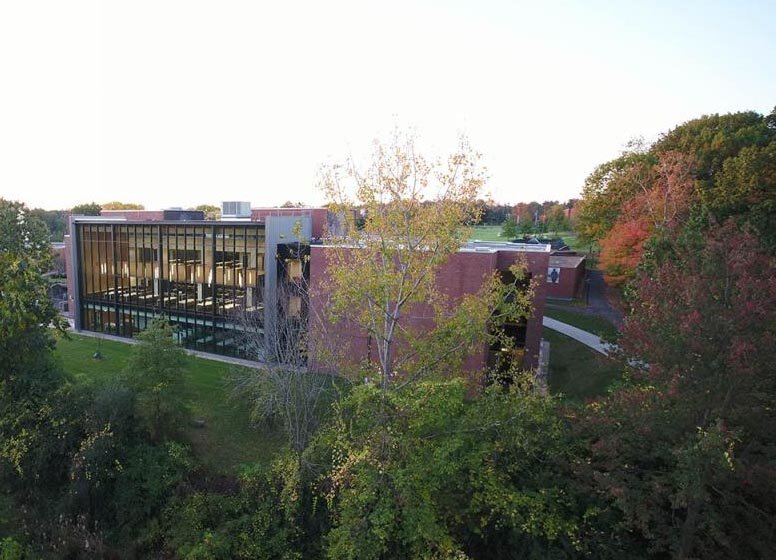 Uhart Library_10.jpg