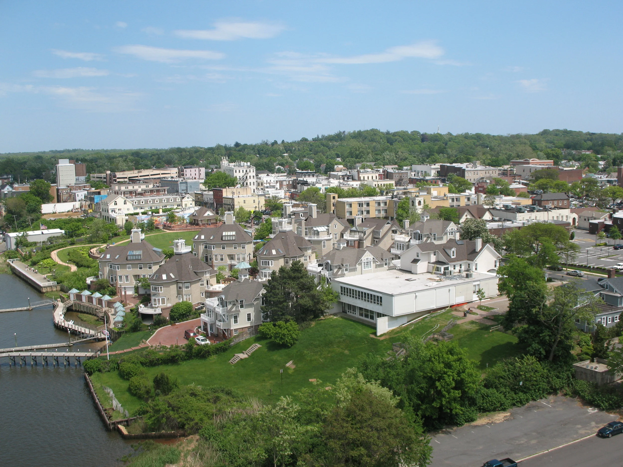 Aerial_view_of_Red_Bank.jpg