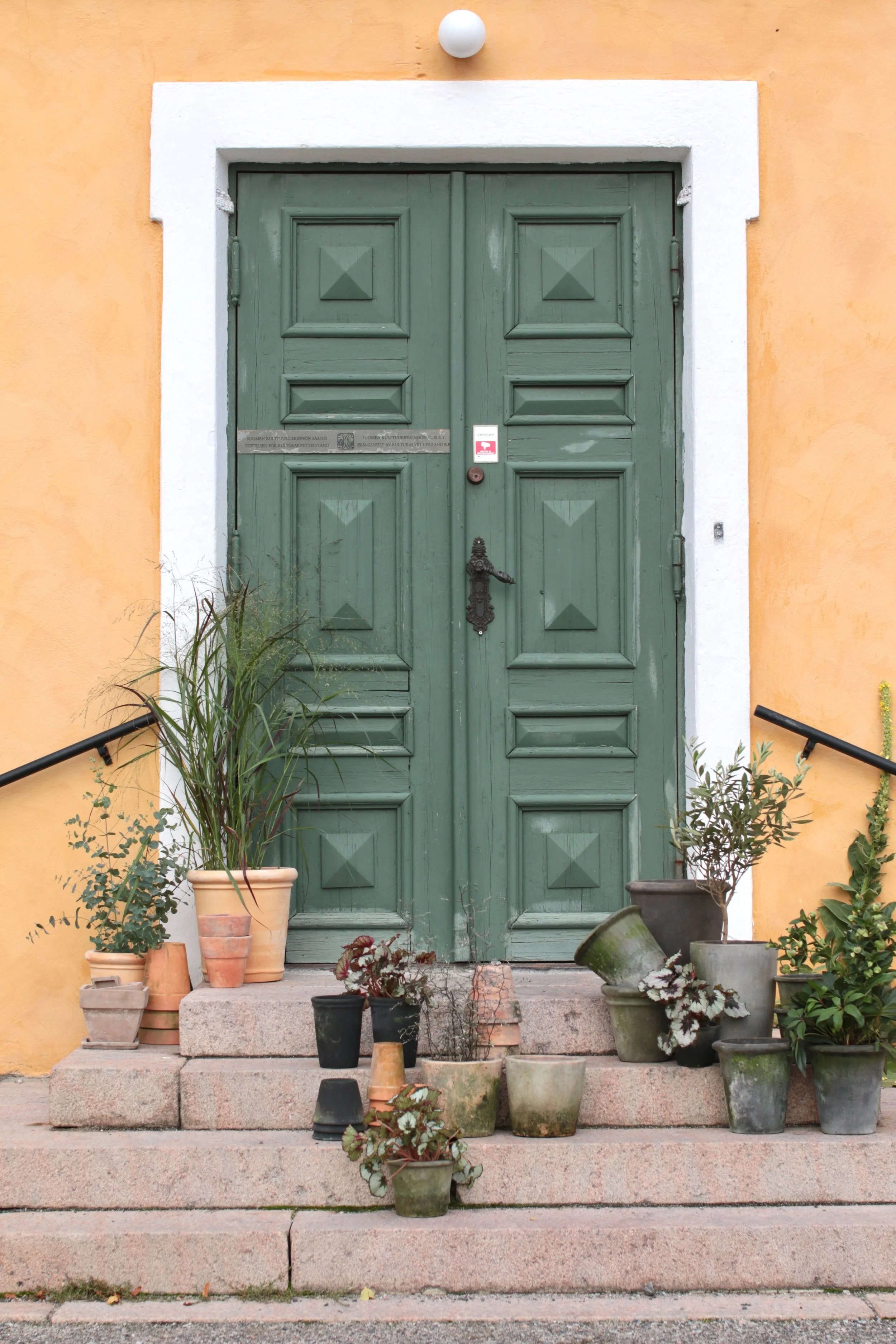 Bring the indoors out!