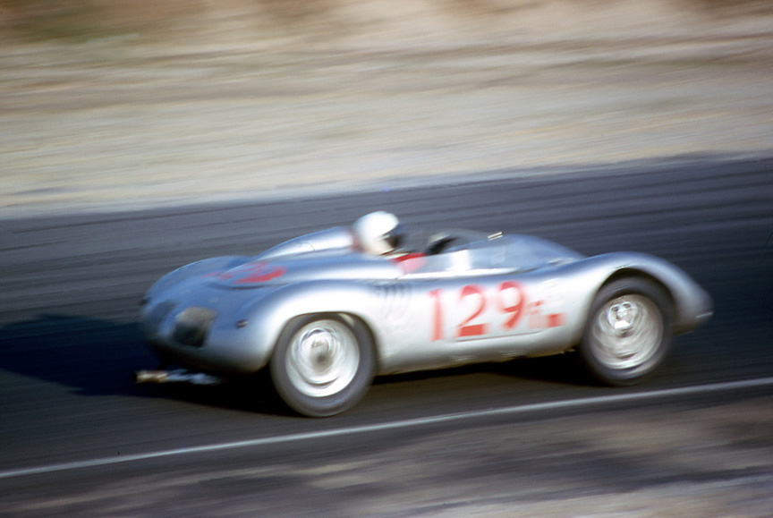 Classic speed photo of Bucher, the Binghamton Bullet, smoothly negotiating an uphill turn.