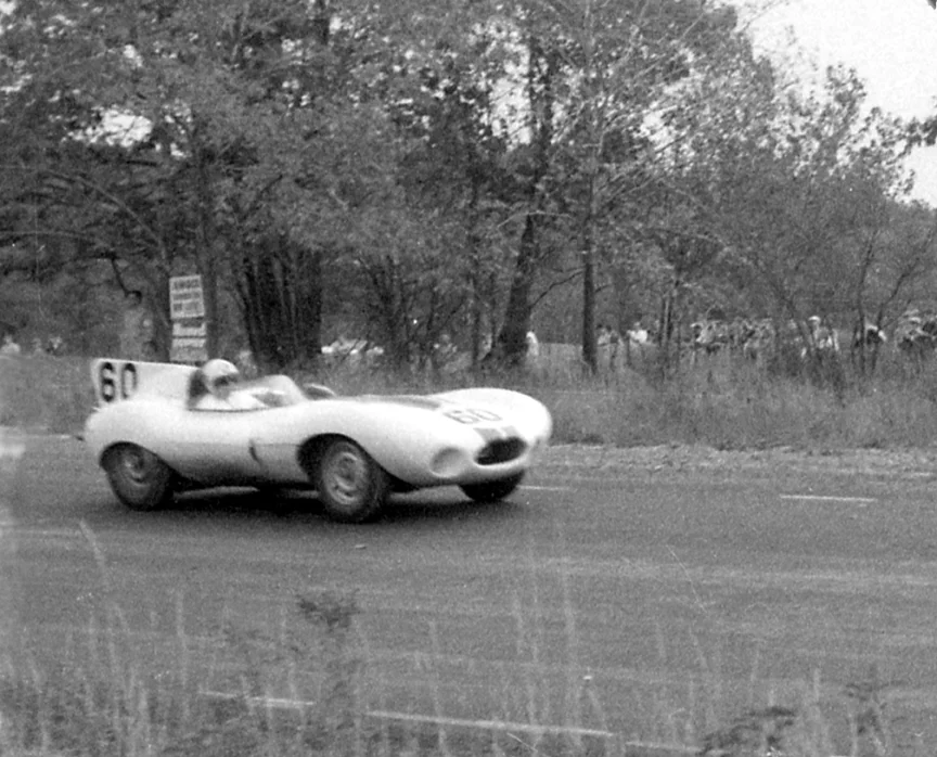 Hansgen had it all his way in team Cunningham’s D Type.