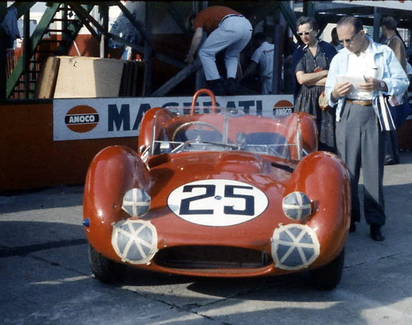 The Cunningham Maserati of Walt Hansgen and Ed Crawford suffered from a differential failure. The Tipo 61 featured a transaxle to create a 50/50 weight distribution and it often failed. Fact: over 200 steel tubes were used to create the frame - hence the nickname Birdcage.