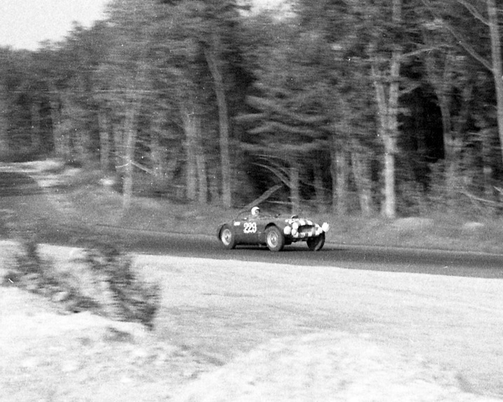 BARC member Bob “Big Jake” Bucher in the Cad Allard JR won the unlimited race. Jake also drove Spankey Smith’s MGA earlier.