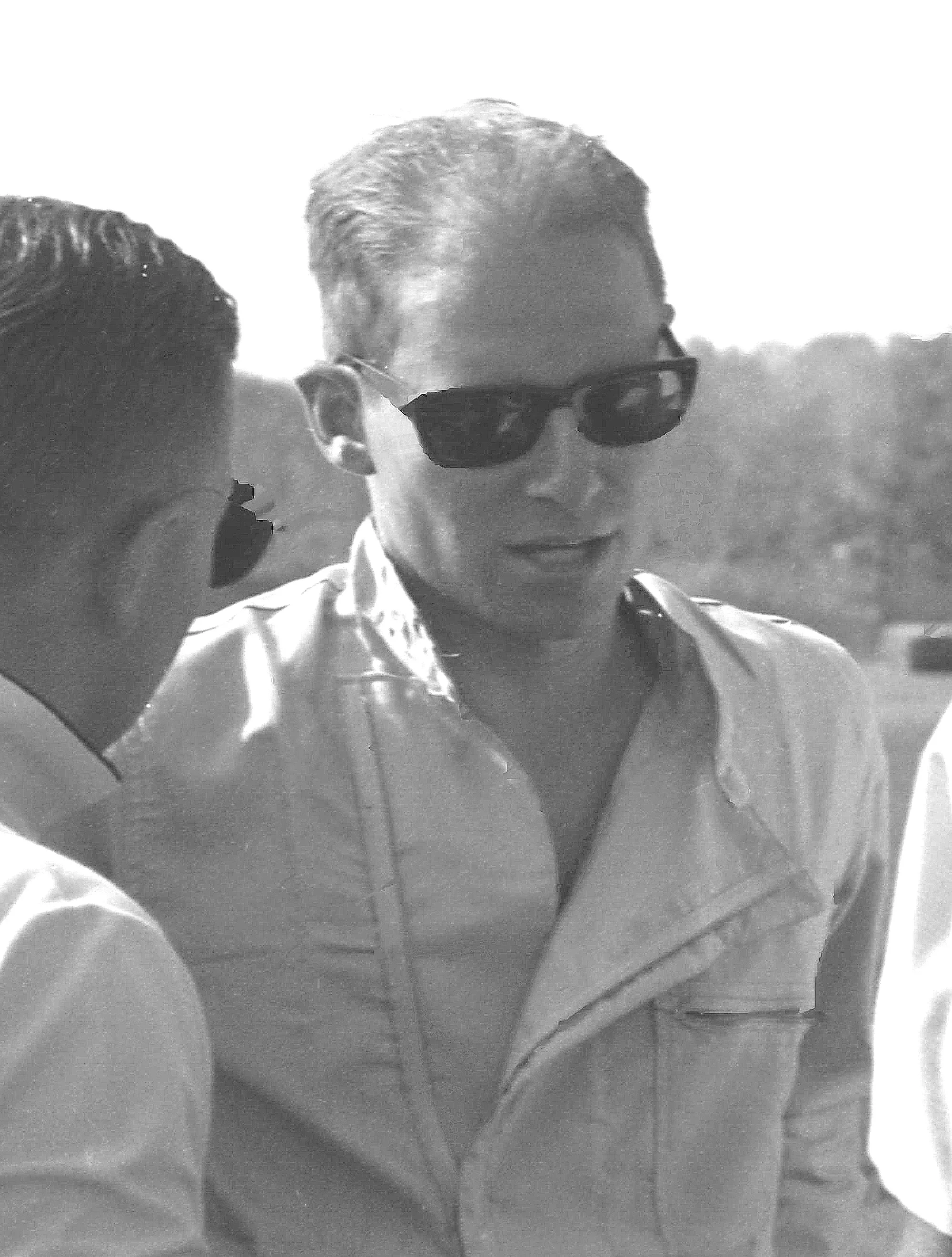 CHARLIE KURTZ: BARC member and mentor to all of us youngsters along with Bob Bucher and Sherm Decker. Charlie drove MGA’s then early Elva’s. He went to Sebring in 1959 with Arch Means and Ross Wees switched to an AC Bristol. Over the next 2 seasons Charlie was always on the podium.