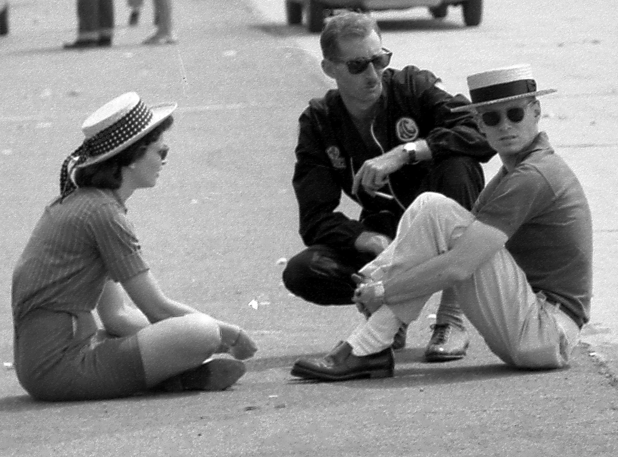 CHARLIE KURTZ: Charlie with his signature BARC straw boater sits with his wife Sandra and AC Competitor Pierre Mion.