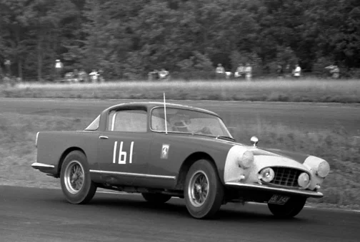 Better suited to boulevard driving, Dean McCarthy took this coupe to 2nd in CP behind the Loman 300SL. McCarthy would soon switch to a 250GT Berlinetta.