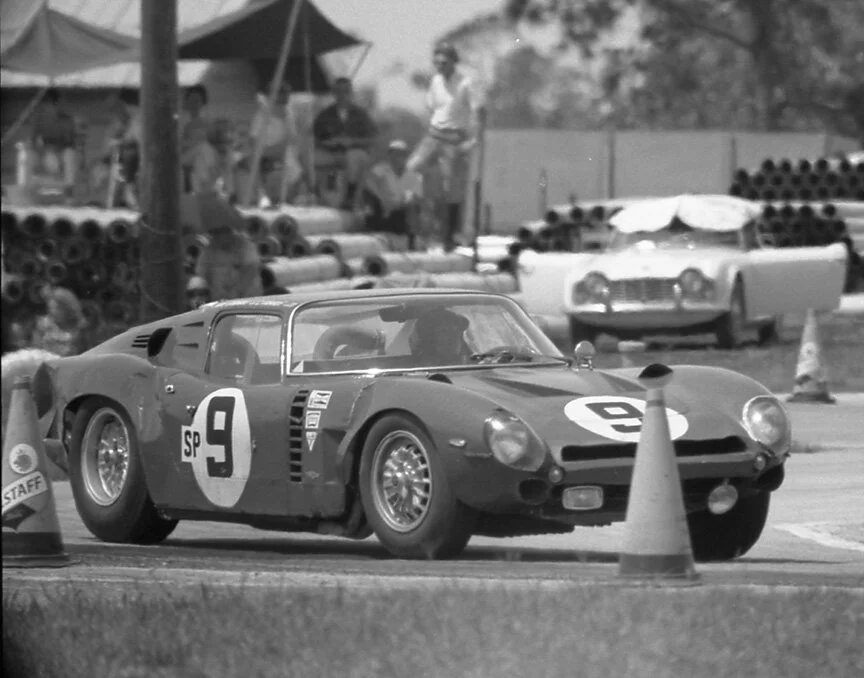 The #9 Iso Grifo was crashed hard into the Mercedes bridge by Mike Gammino and cut in half. Charlie Rainville was his co driver and the car doing well. Despite being in two pieces it was classified 39th.