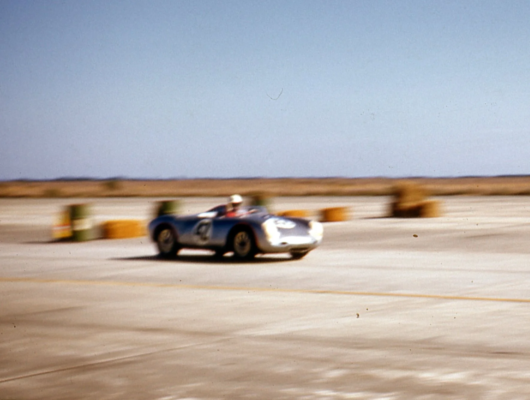  Norm Scott and Frank Bott were quick in the #42 Porsche 550RS but the car gave up late in the race. 