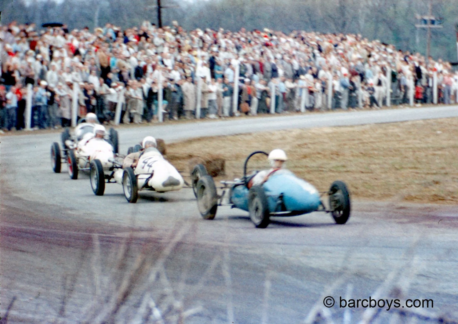  The FIII race was always close.  These little 500cc cars mostly used motorcycle engines.  Eventual winner Kahmer is 2nd here behind Paul Richards. 