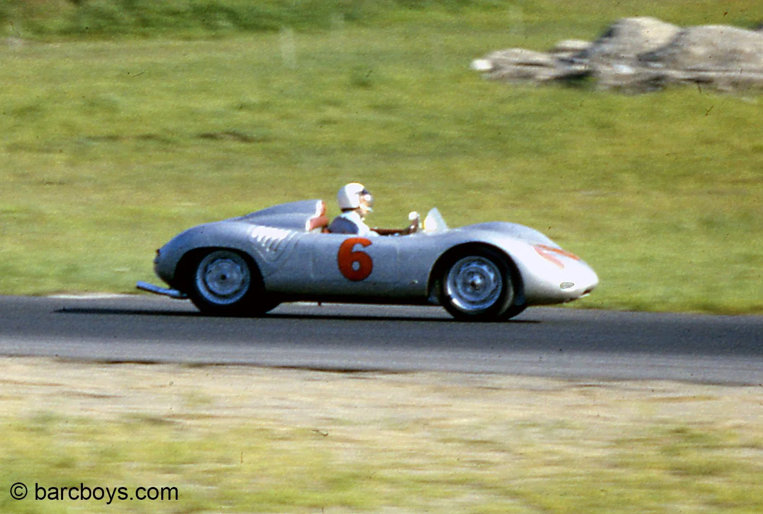  Roger Penske has switched from his 550 to an RSK.  Roger drove the car well and it was a solid stepping stone up his ladder of success.  At Lime Rock he was 4th overall. 