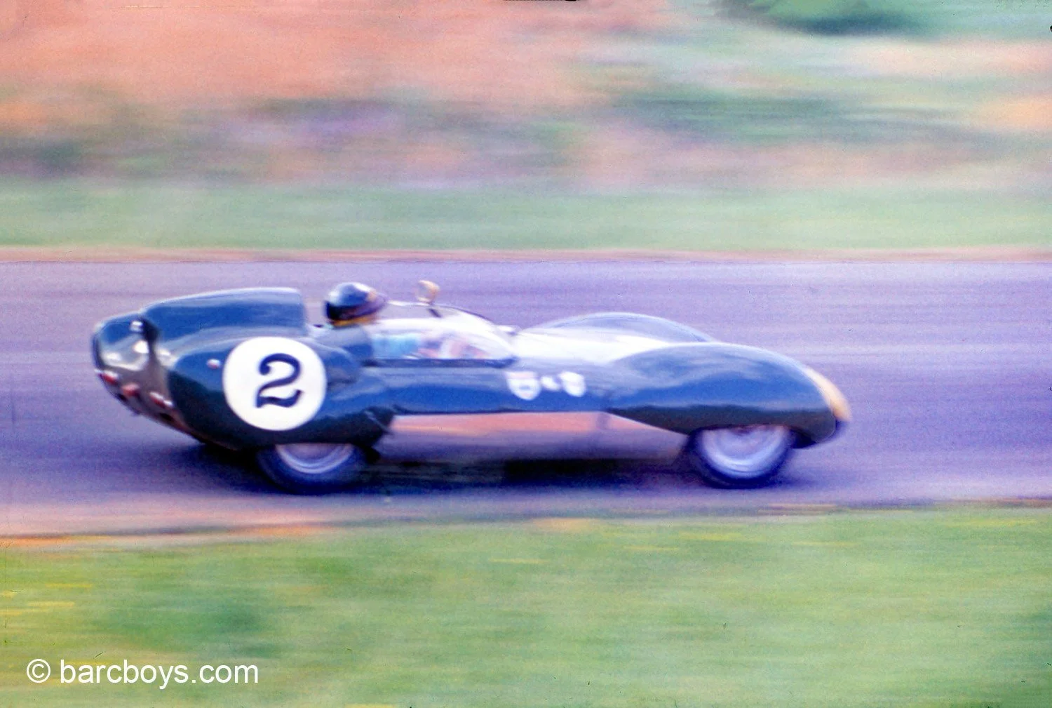  Jessie Wyllie, more commonly known as Doc Wyllie in his Lotus 11 was no match for the newer Elva MkIVs of Art Tweedale and Frank Baptista.but Wyllie managed 2nd in class and 8th overall. 