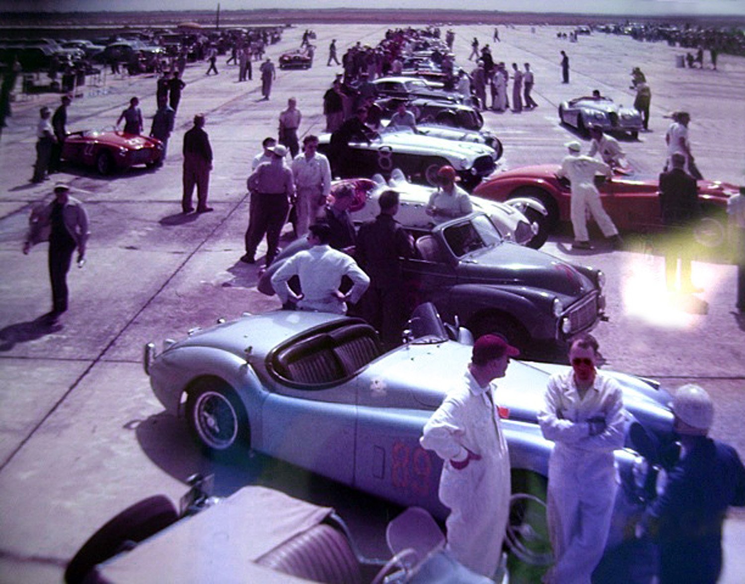  1952 Sebring grid. The #89 Jag XK120 of Charlie Wallace and Dick Yates finished 6th.  #26 Morris Minor won the sports 1100 class.  The #11 Allard and the Bill Spear, Briggs Cunningham #8 Ferrari failed to finish.   