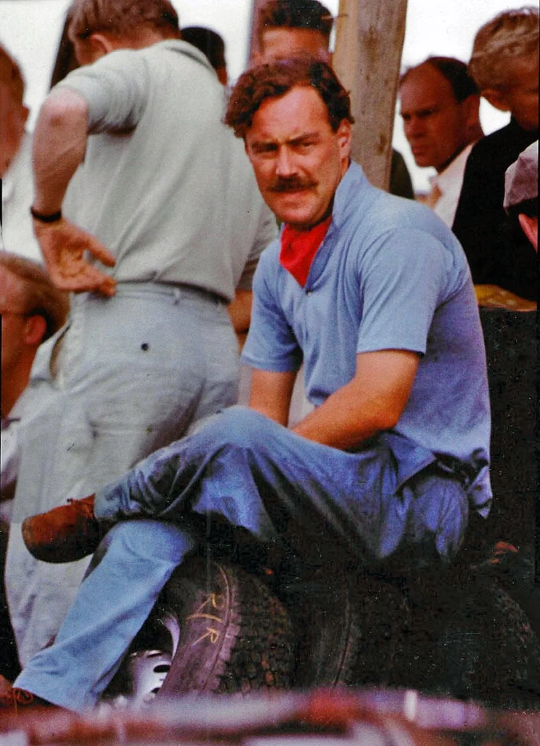  1958: The amazing Archie Scott-Brown came to Sebring to drive his usual Lister-Jag but with Walt Hansgen in a Cunningham car.  On lap 3, his car suddenly slowed and Olivier Gendebien ran up the back of Scott-Brown’s car and was literally stuck on to