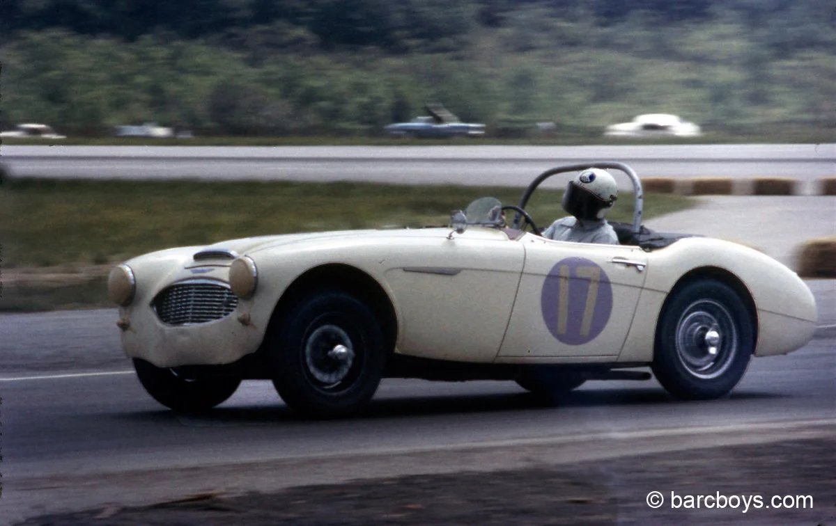  Dick Thompson was already known to be a very quick driver in everything from an MG-TD, Porsche 356, Jaguar XK’s and of course Corvette.  In 1958 Dr. Dick was sponsored by Manhattan Auto’s in DC to race an Austin-Healey 100-6.  He won. 