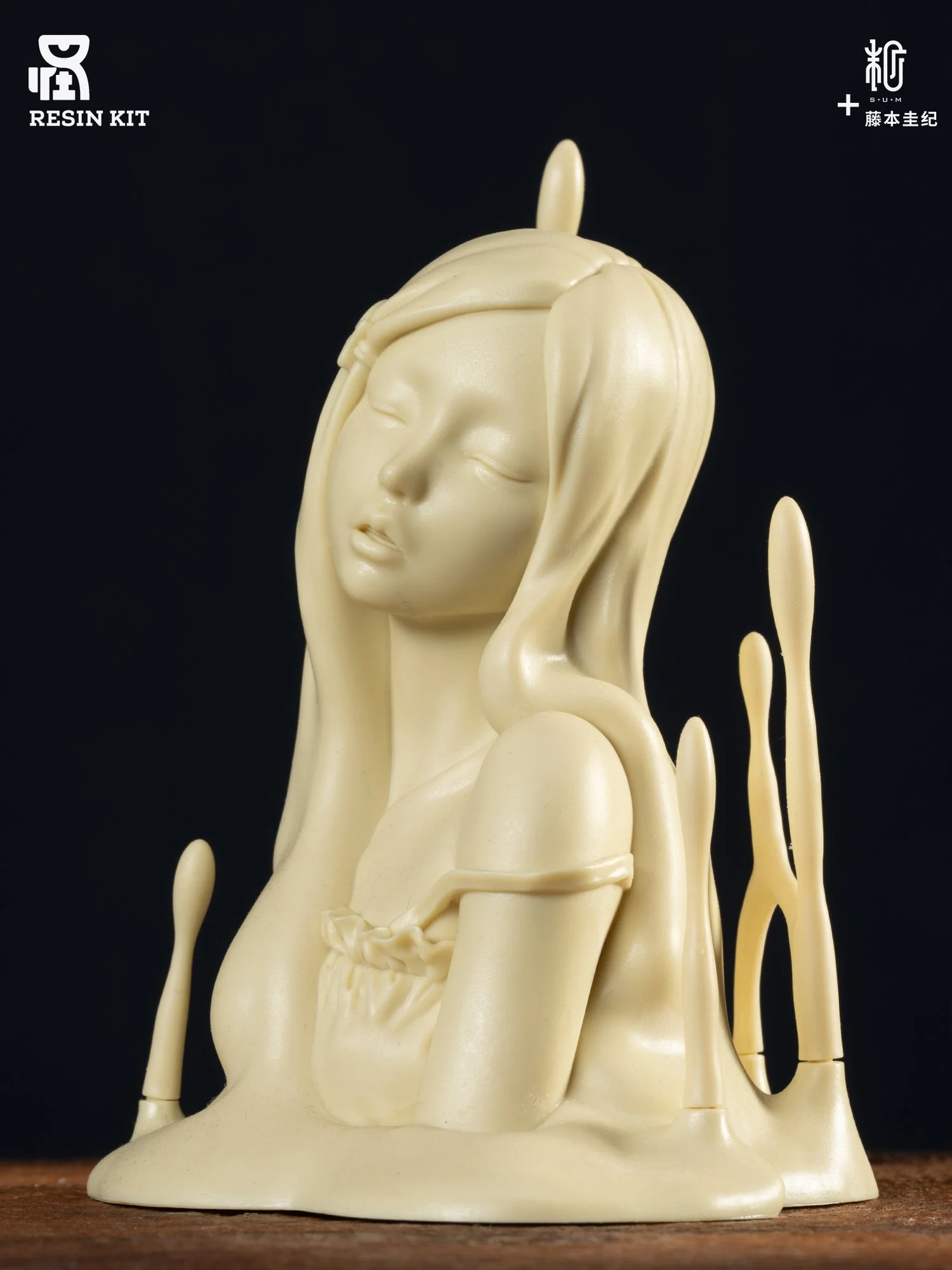 藤本圭纪OOZE06.jpg
