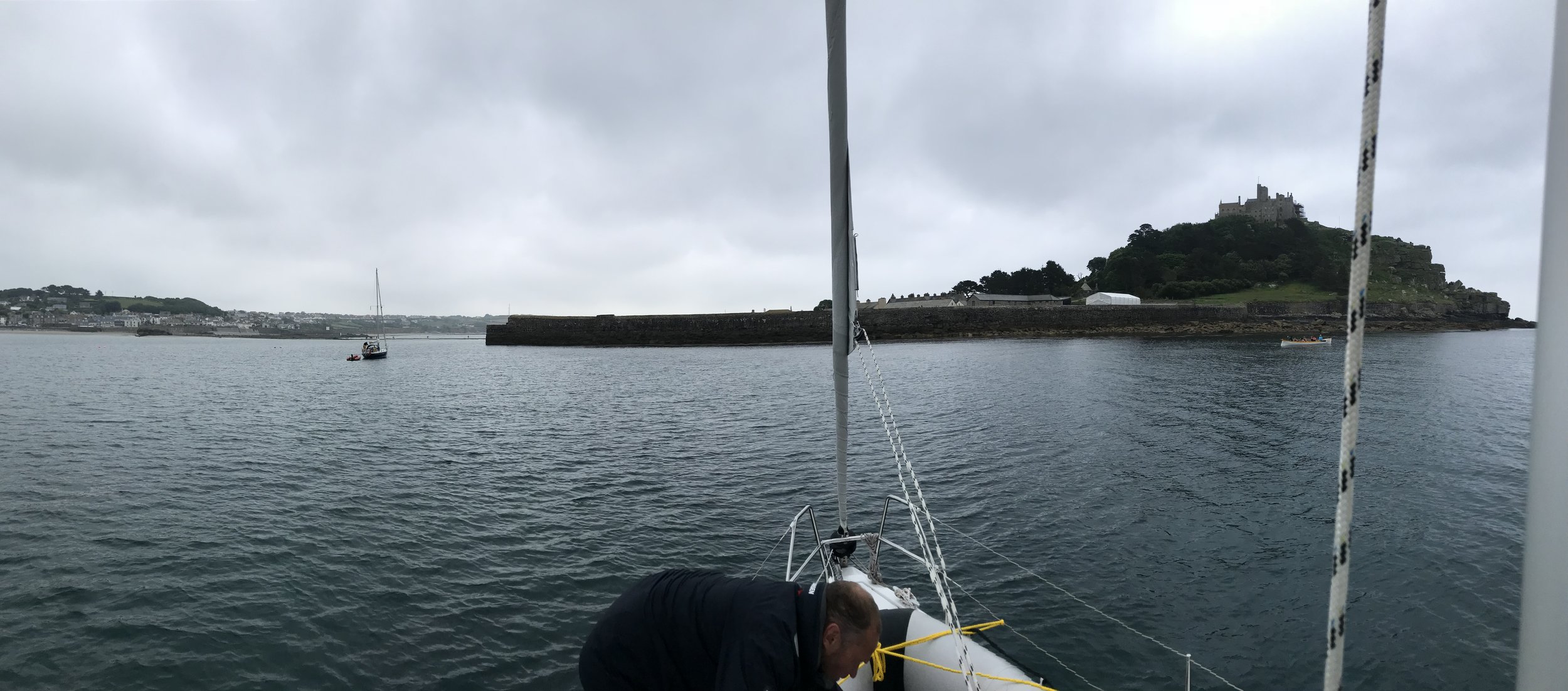 Crew dropping Anchor behind the Mount