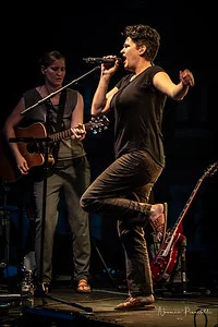 155_Rock_Um_Bur-S.jpg