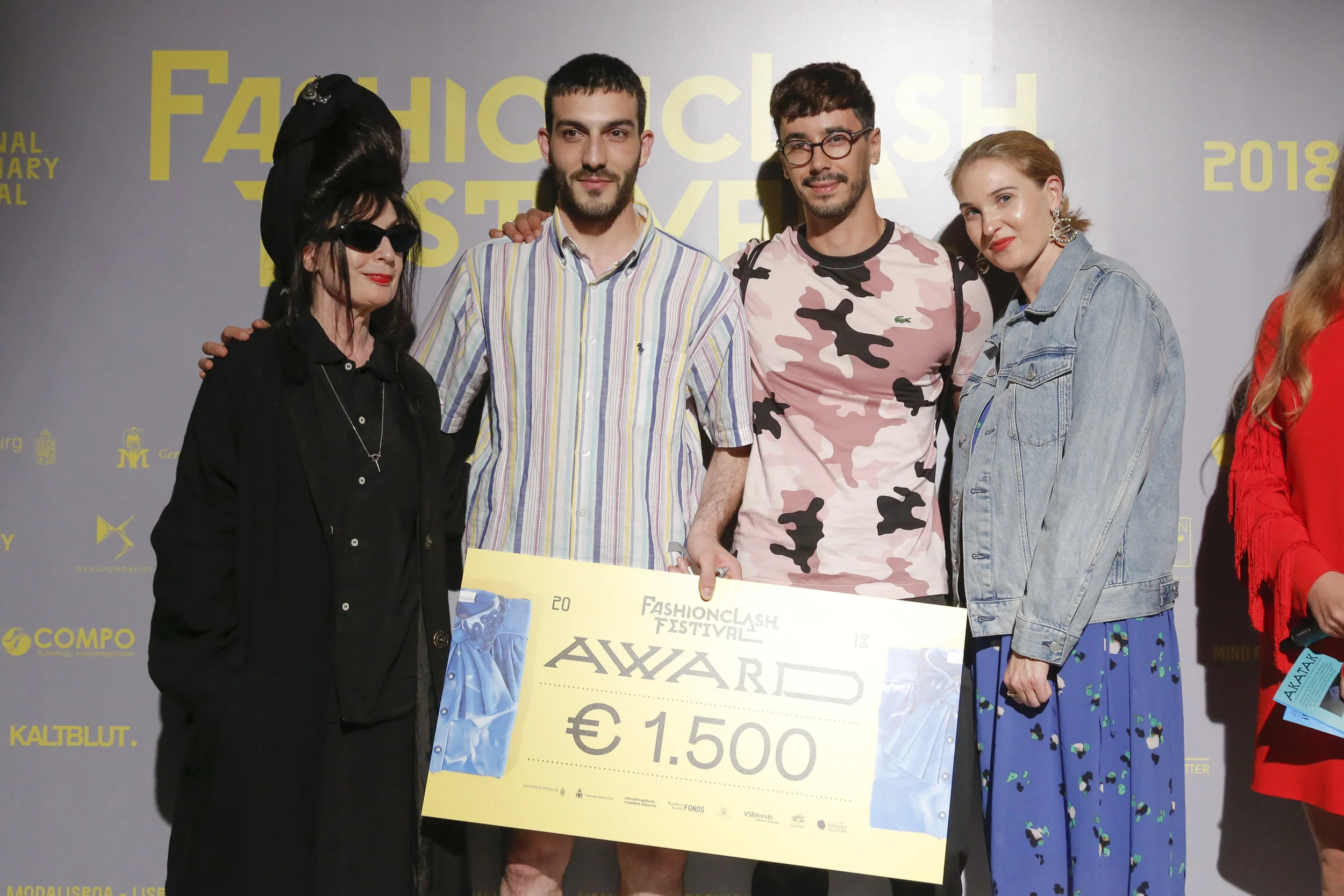 AWARDS_Filipe-Augusto-winner-FASHIONCLASH-Festival-Award.jpg