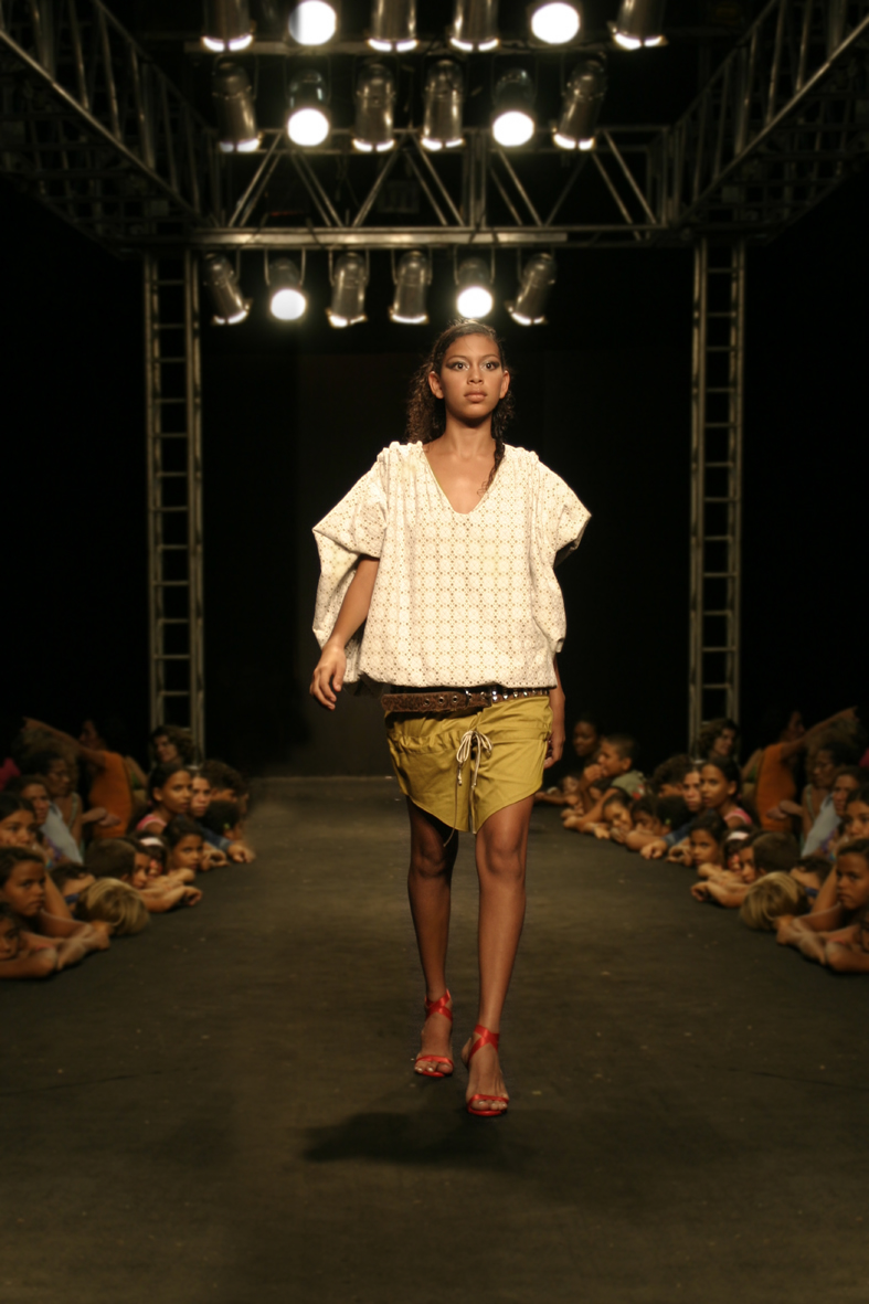 modeshow01.jpg