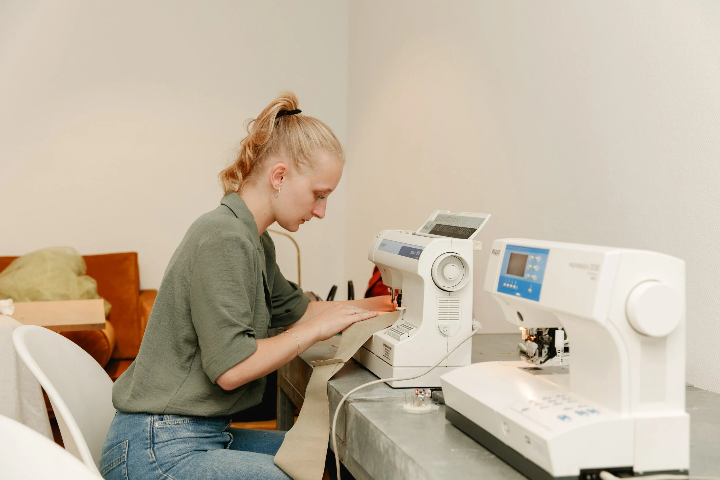 _AU_3255_www.lauraknipsael.com.jpg
