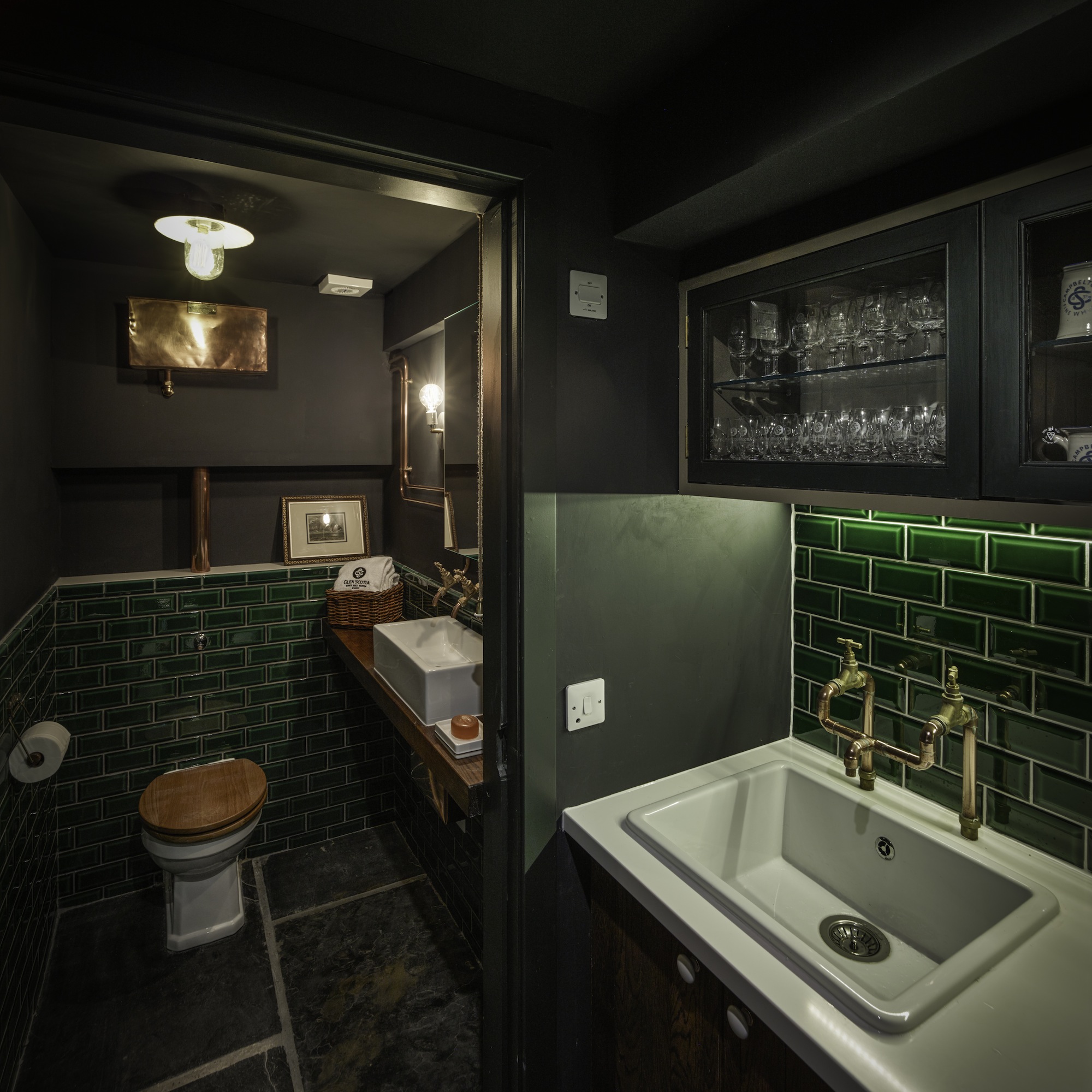 Glen Scotia Shop Bathroom Square Crop CF001215.jpg