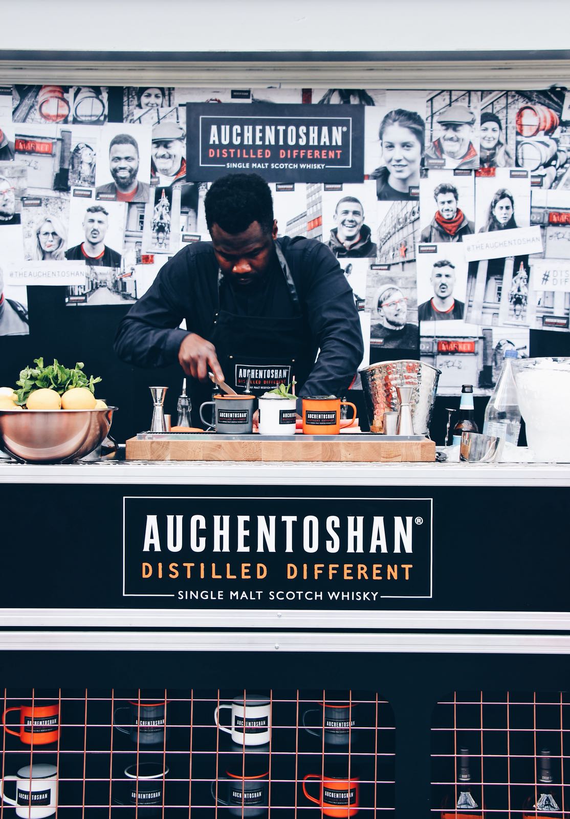 Auchentoshan Flight Case Bar