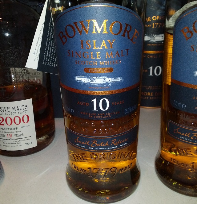 Bowmore_Tempest_10YO.jpg
