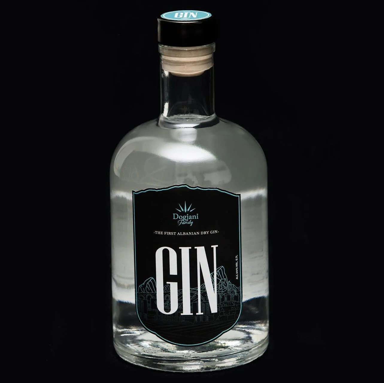 Dogjani Gin