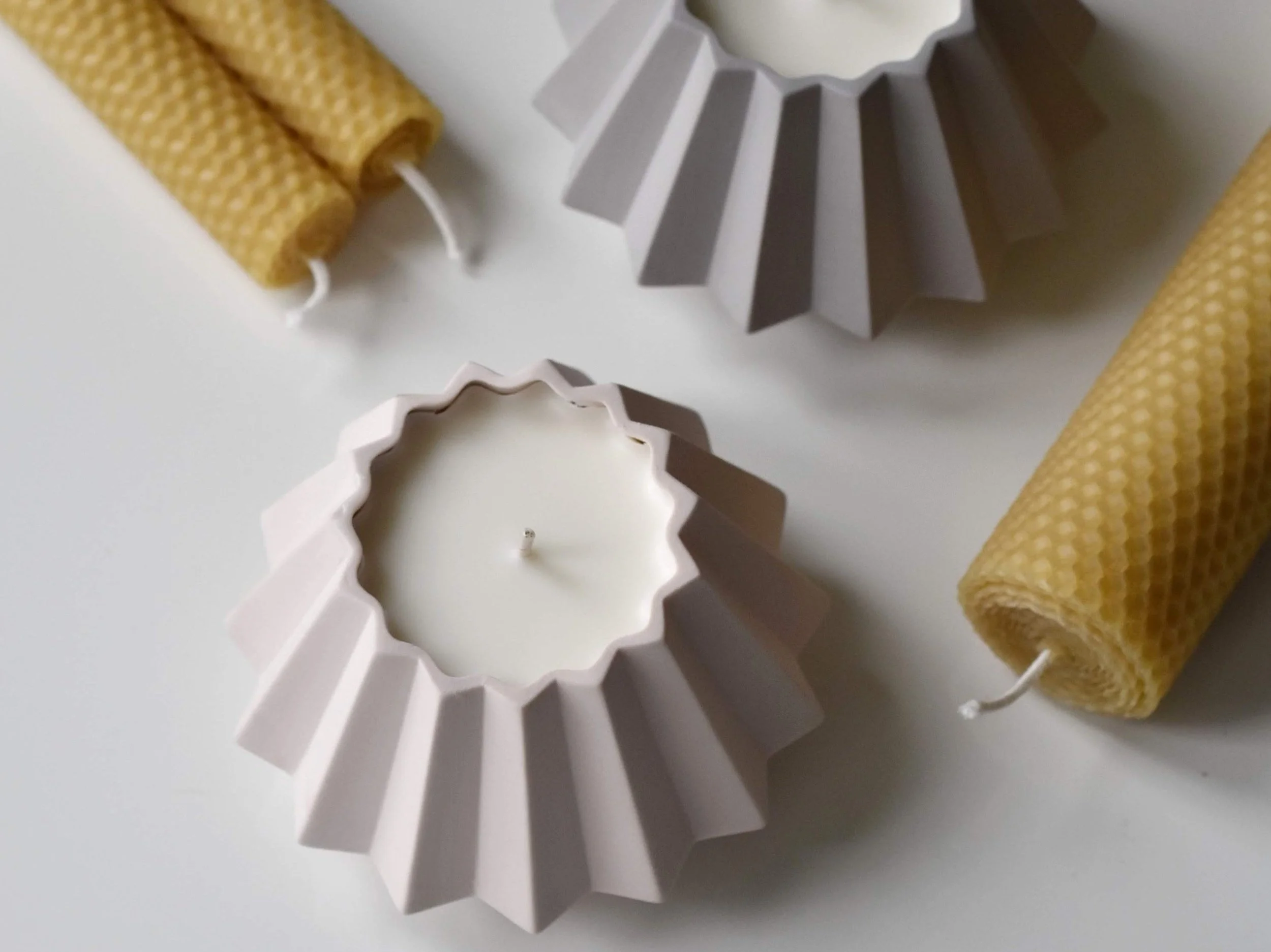 East City Candles. Canadian Made Soy Candles. Wholesale Candles Canada.