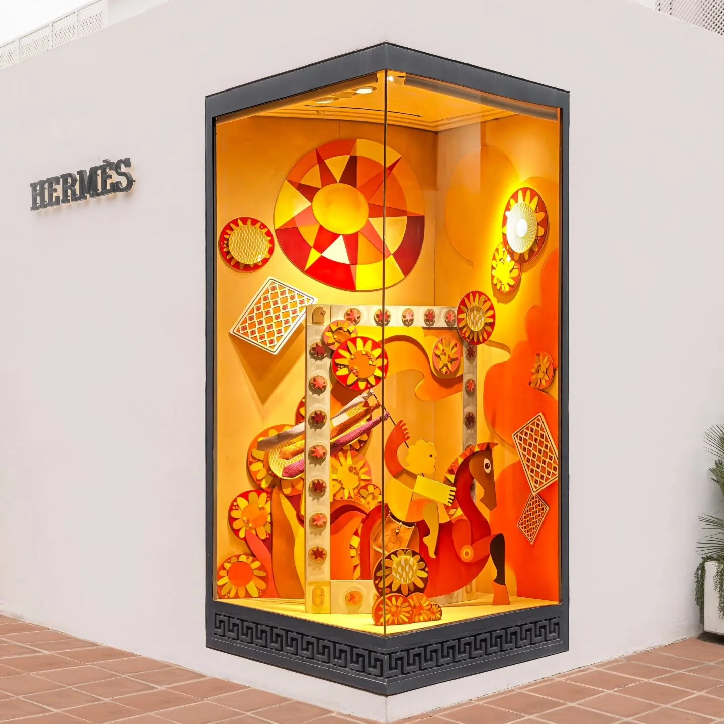 Herm&egrave;s Marbella 25 Winter Windows, inspired by the Tarot card 🏵️☀️ 🐎

⭐️🔥

#oficinamarques #hermeswindows #tarot #originaloficinamarques

.
#art &amp; #objects #gezomarques #joseapariciogoncalves #tusadeviver #feitoemlisboa