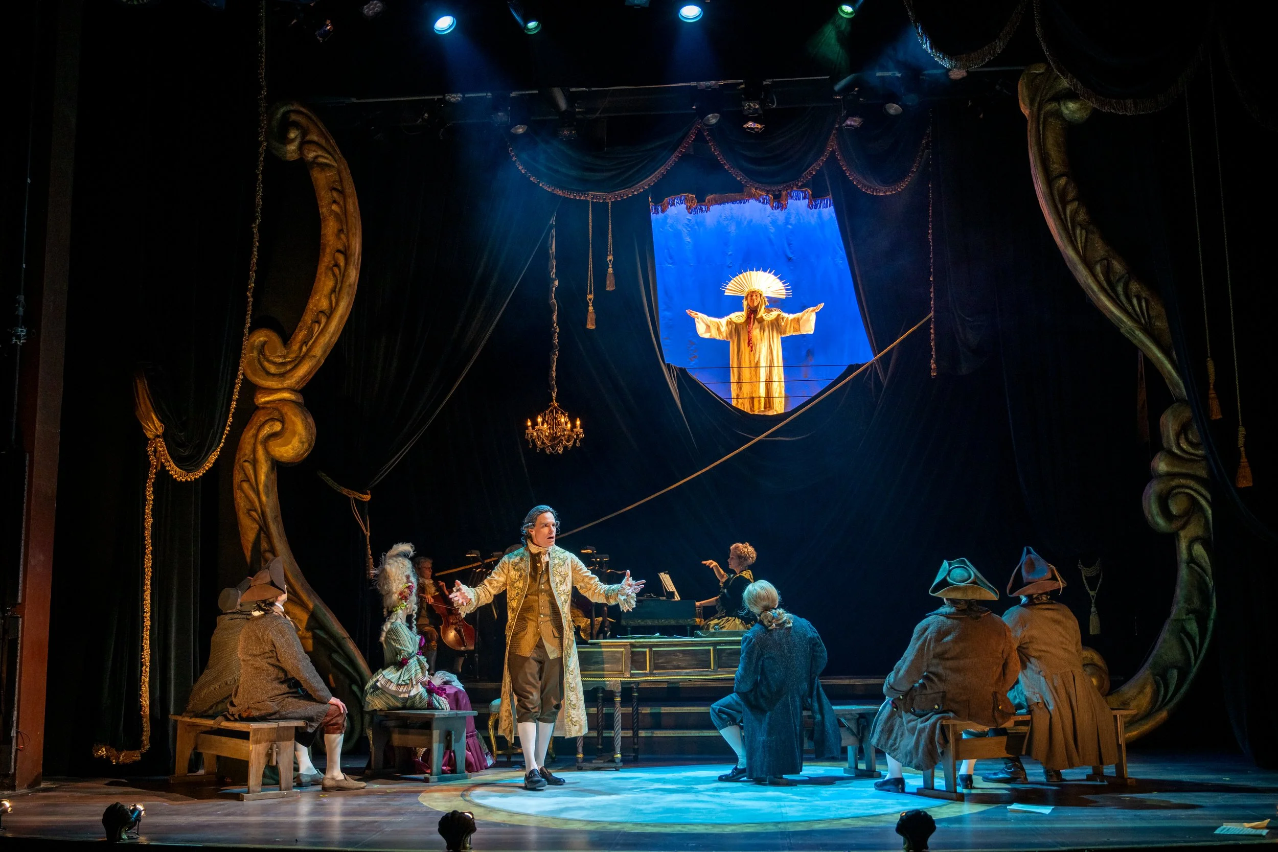 Skylight Amadeus Highlights-70.jpg