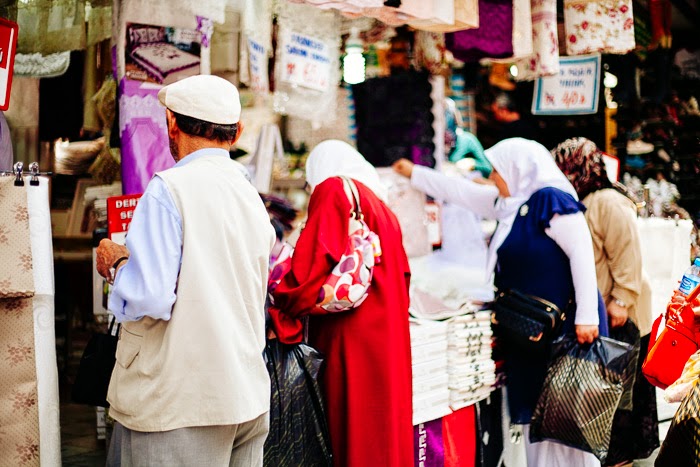 Witnessing to a Muslim Woman