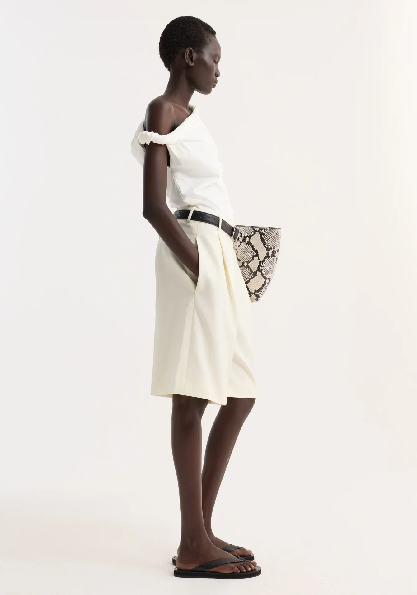 419-20-296_112_046_1_670x957_crop_center@2x.webp