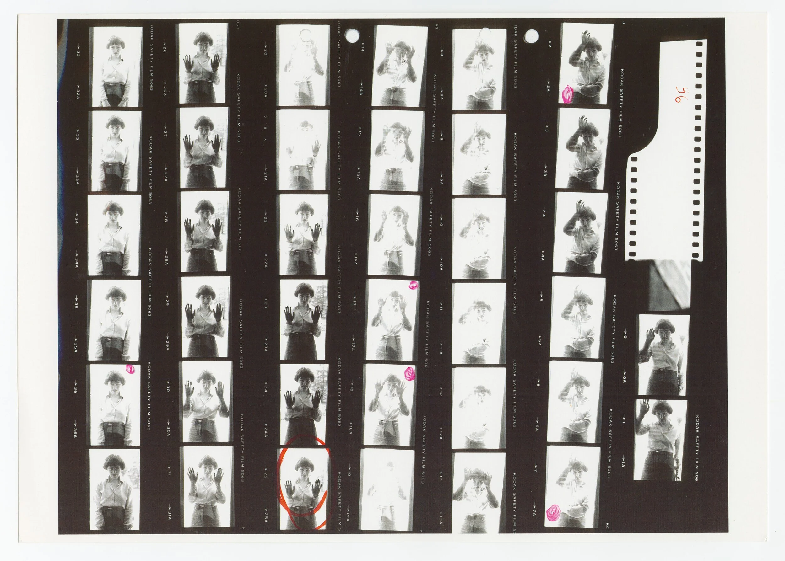 Kontaktbogen mit Porträts von Ilse Aichinger, 19785. © Stefan Moses
