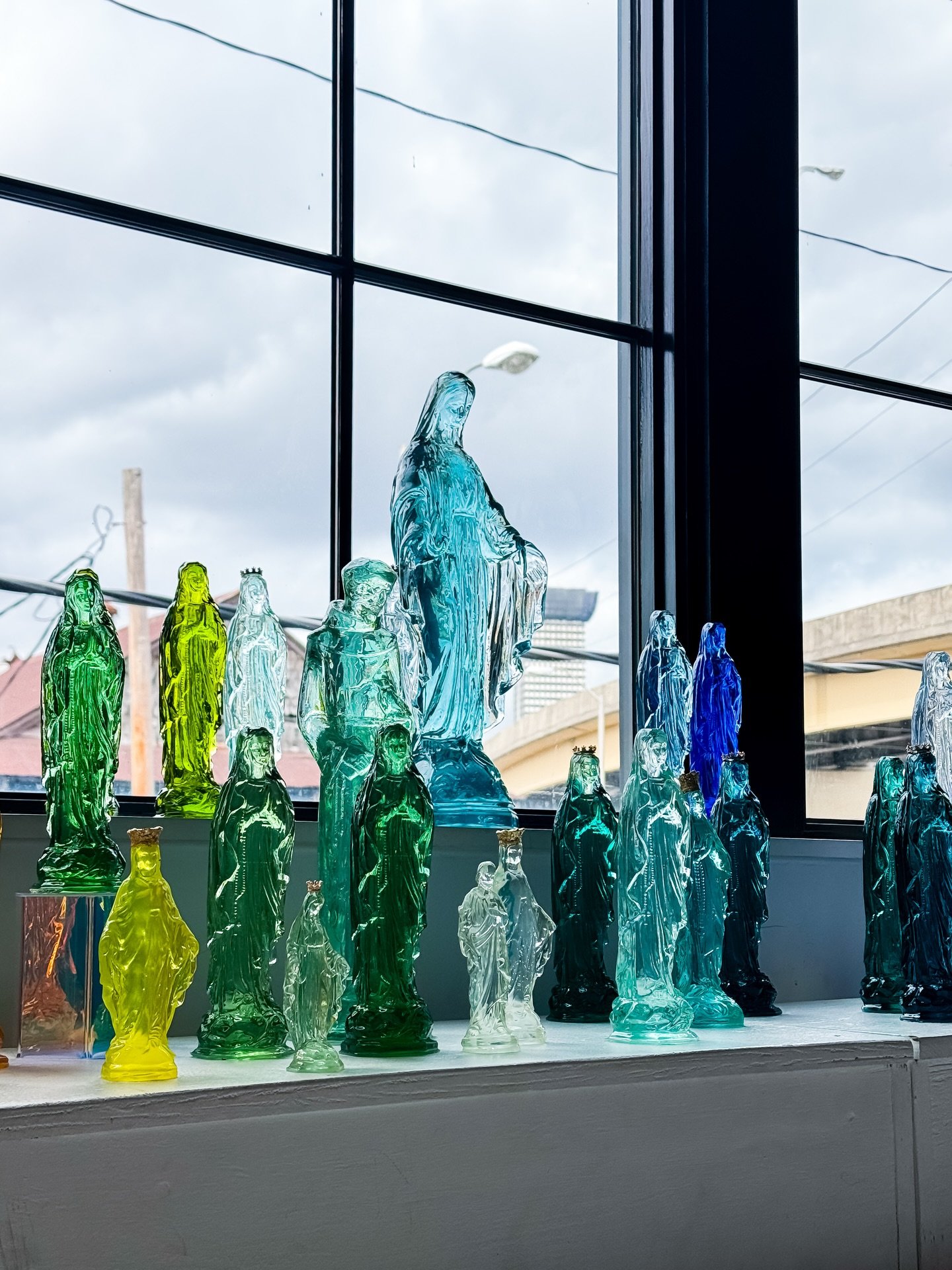 Something that any fan of color can get behind. 🪄✨