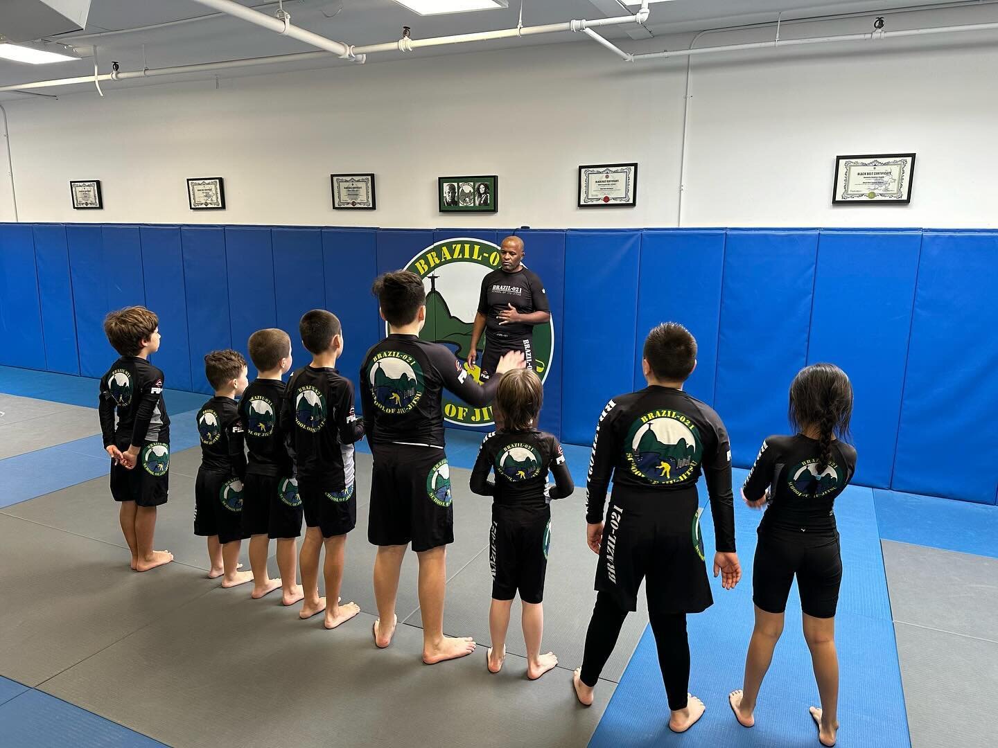 Never doubt that a small group of thoughtful, committed citizens can change the world; indeed, it&rsquo;s the only thing that ever has.

Margaret Mead

#brazil021 #bjjkids #kidsbjj #bjjnogi #nogibjj #teamworkmakesthedreamwork #brazil021chicago #beyon