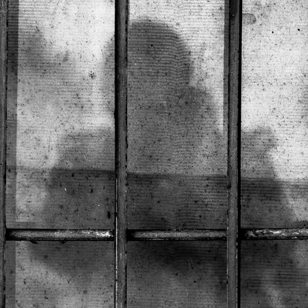 Eastern Ukraine: Evidence of Crimes Against Prisoners Presented to ICC