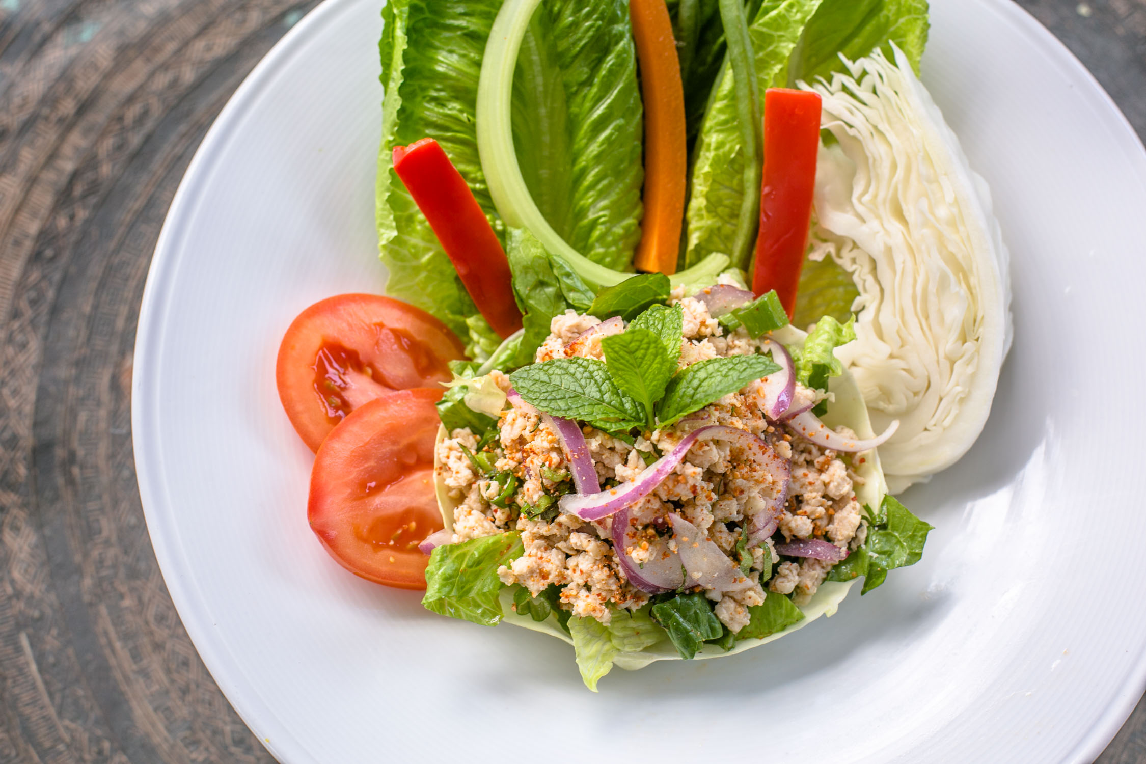 Nan-Thai-Fine-Dining-Larb-Kai-Salad-Erik-Meadows