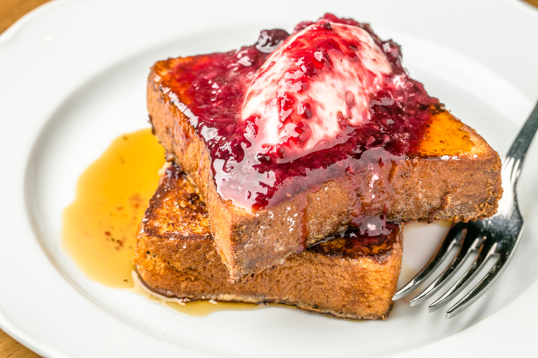 Omni-Hotel-at-The-Battery-Atlanta-Suntrust-Park-French-Toast-Syrup-Erik-Meadows