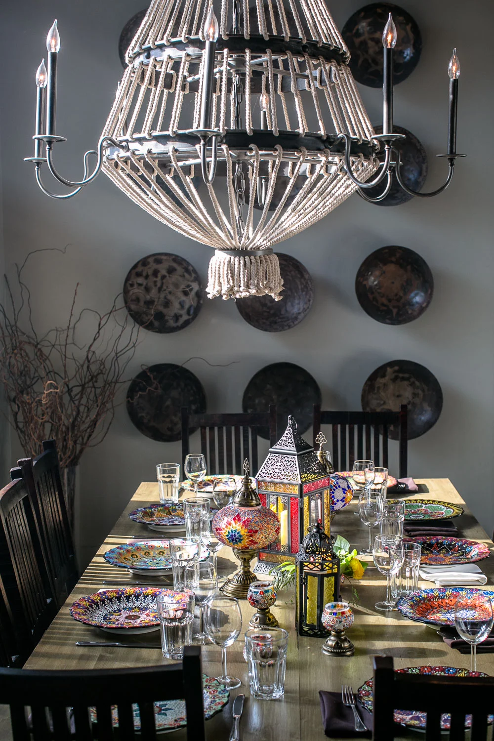 Natural-Light-Table-Setting-Erik-Meadows