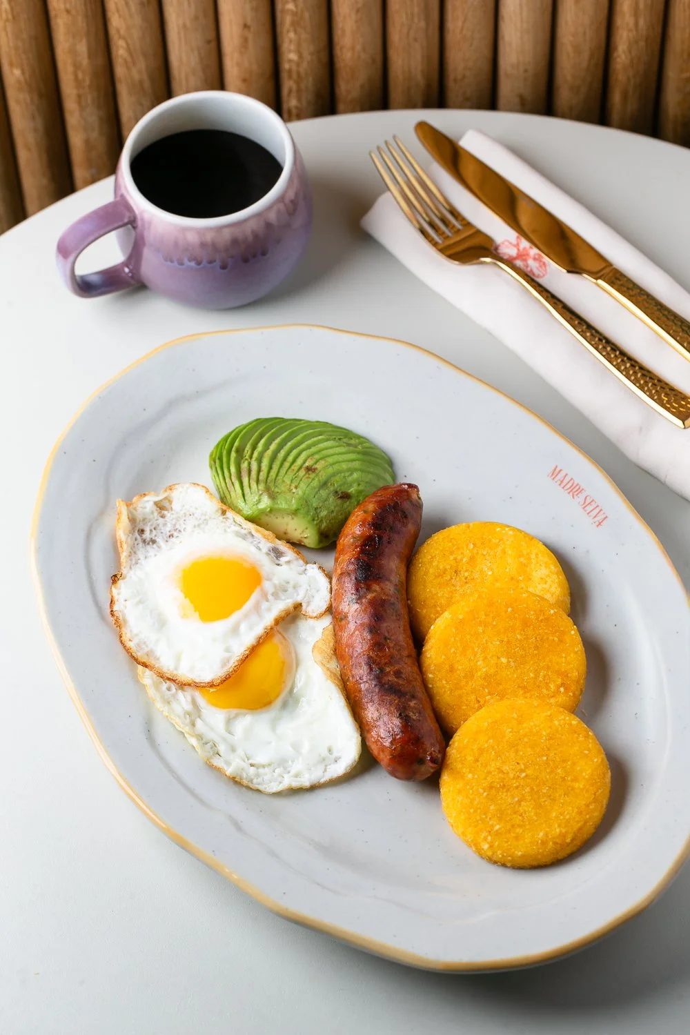 Breakfast-Eggs-Sausage-Madre-Selva-Atlanta-Erik-Meadows.jpg