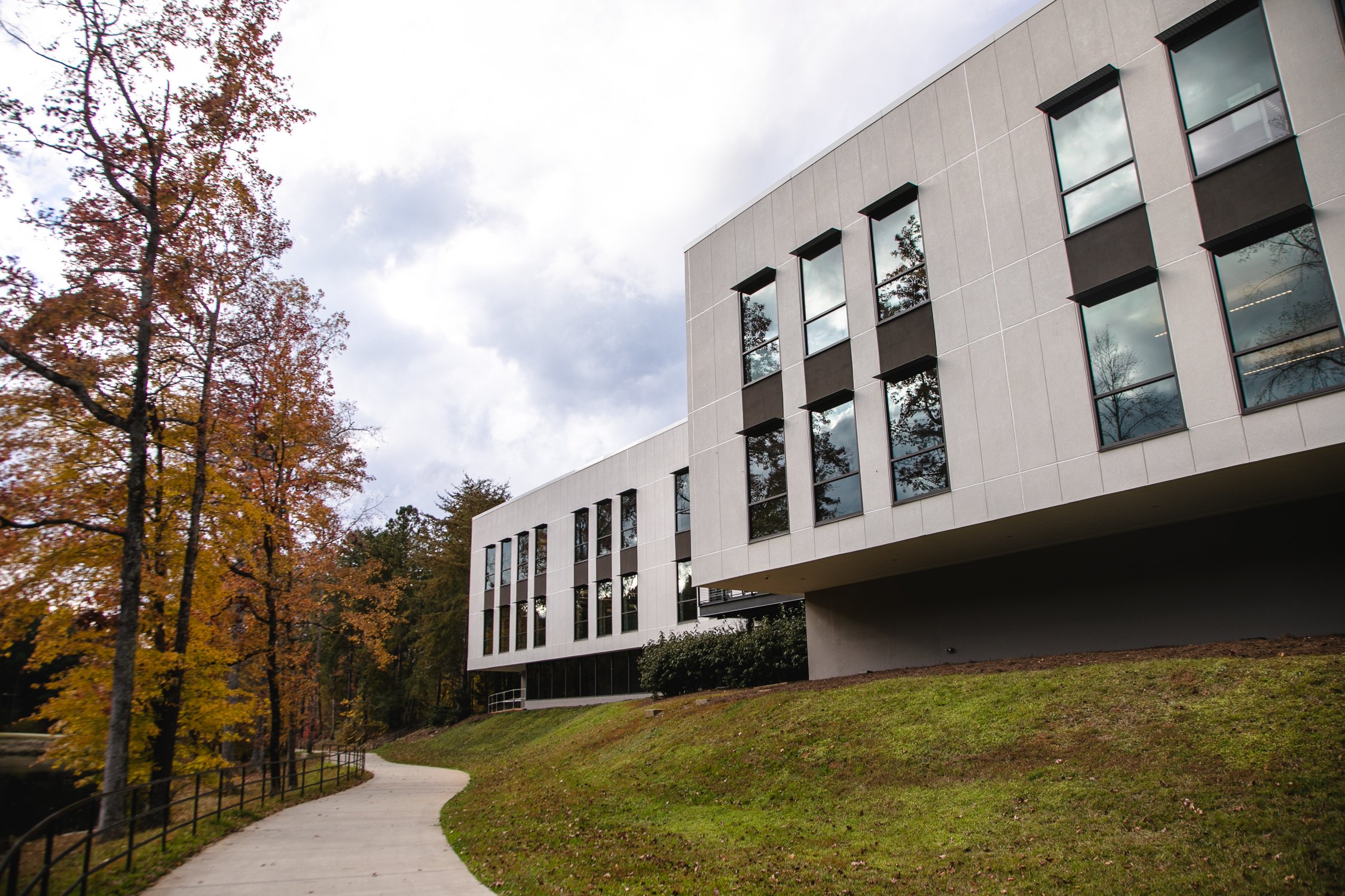 Exterior-Buildings-Erik-Meadows-Photography-8.jpg