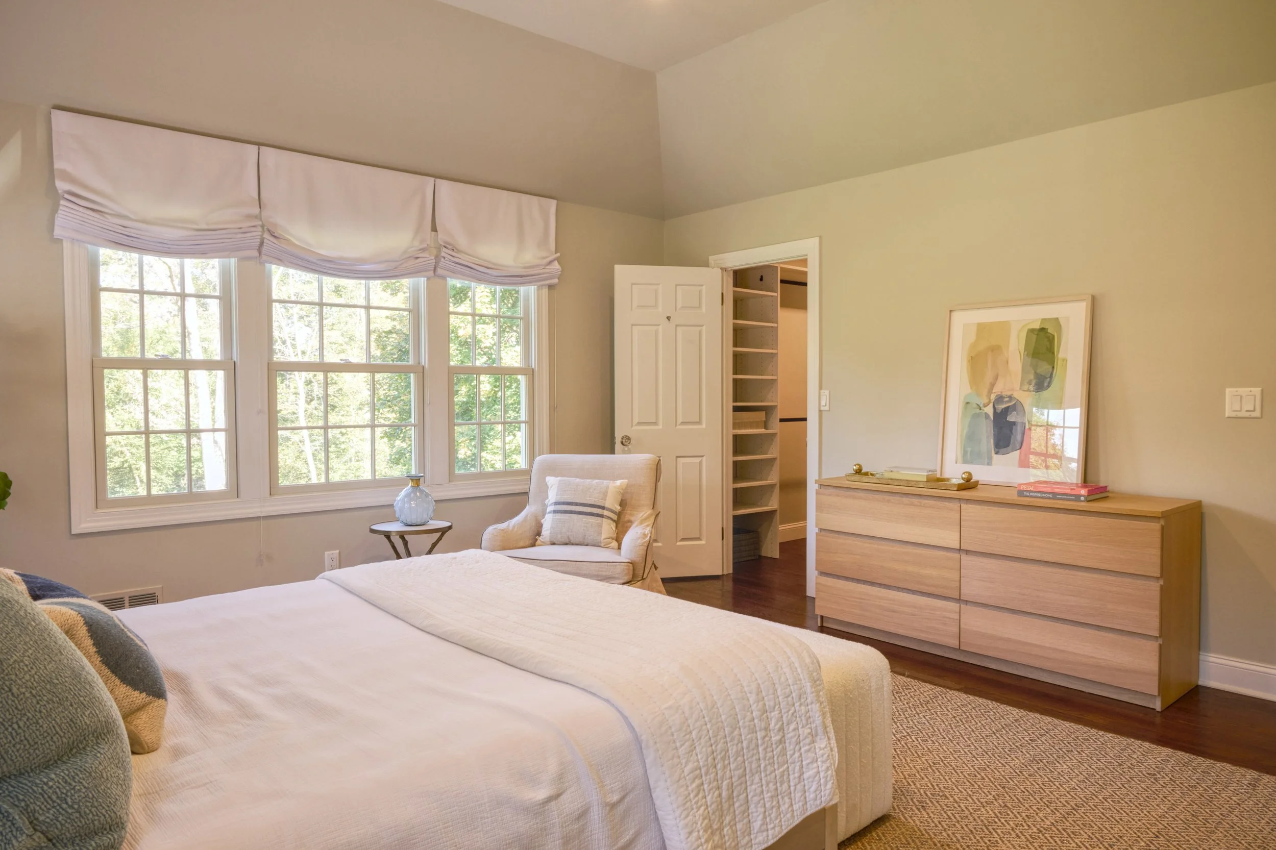 Bedroom2.jpg